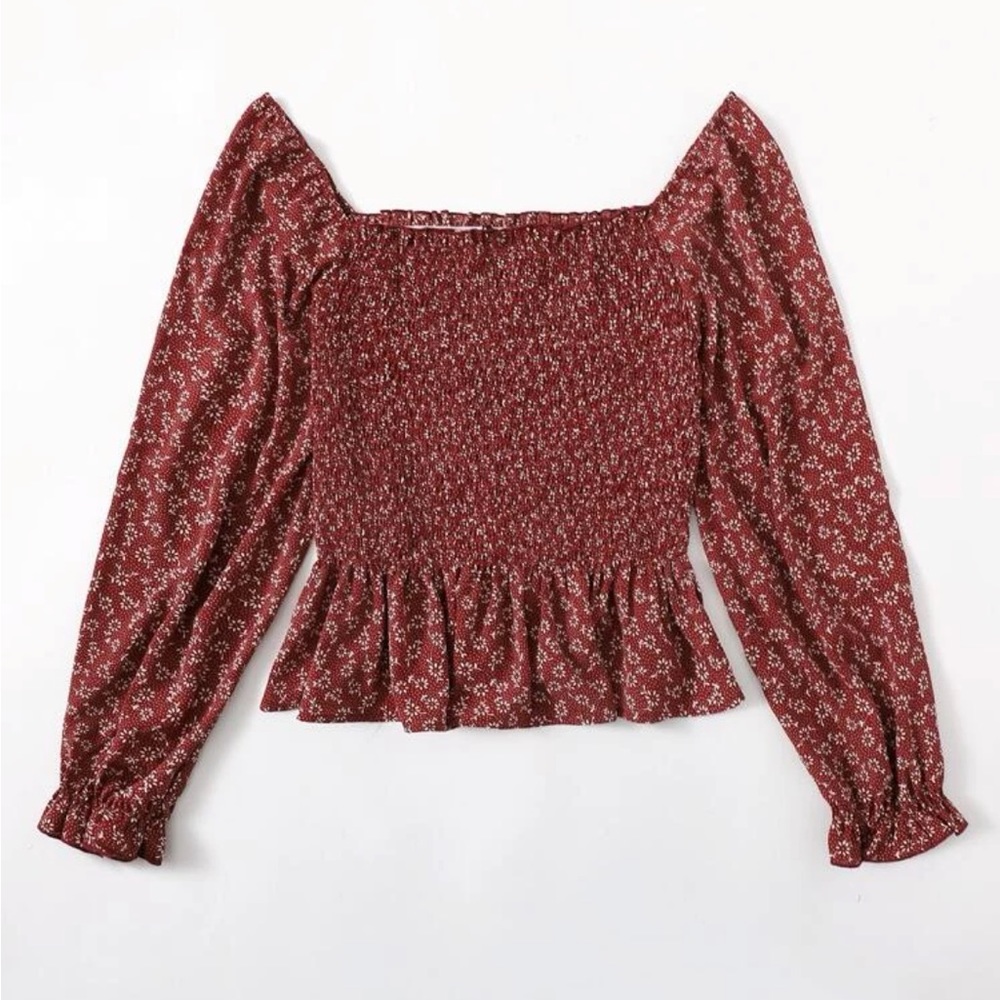 Plus Ditsy Floral Shirred Peplum Blouse